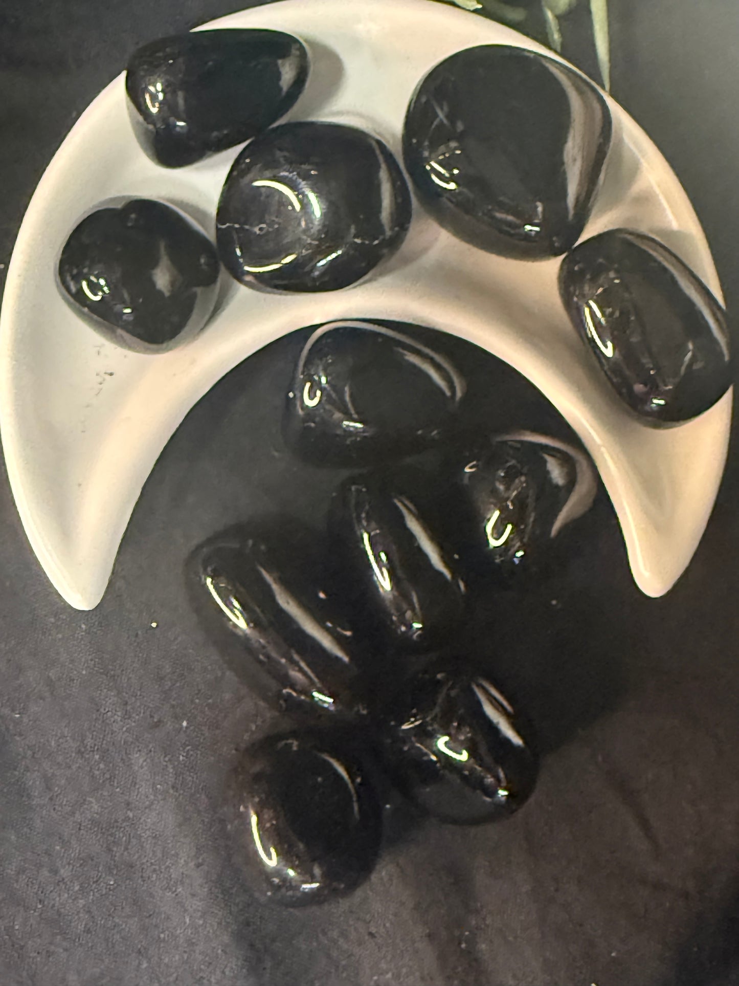 Black Obsidian - Tumblestone