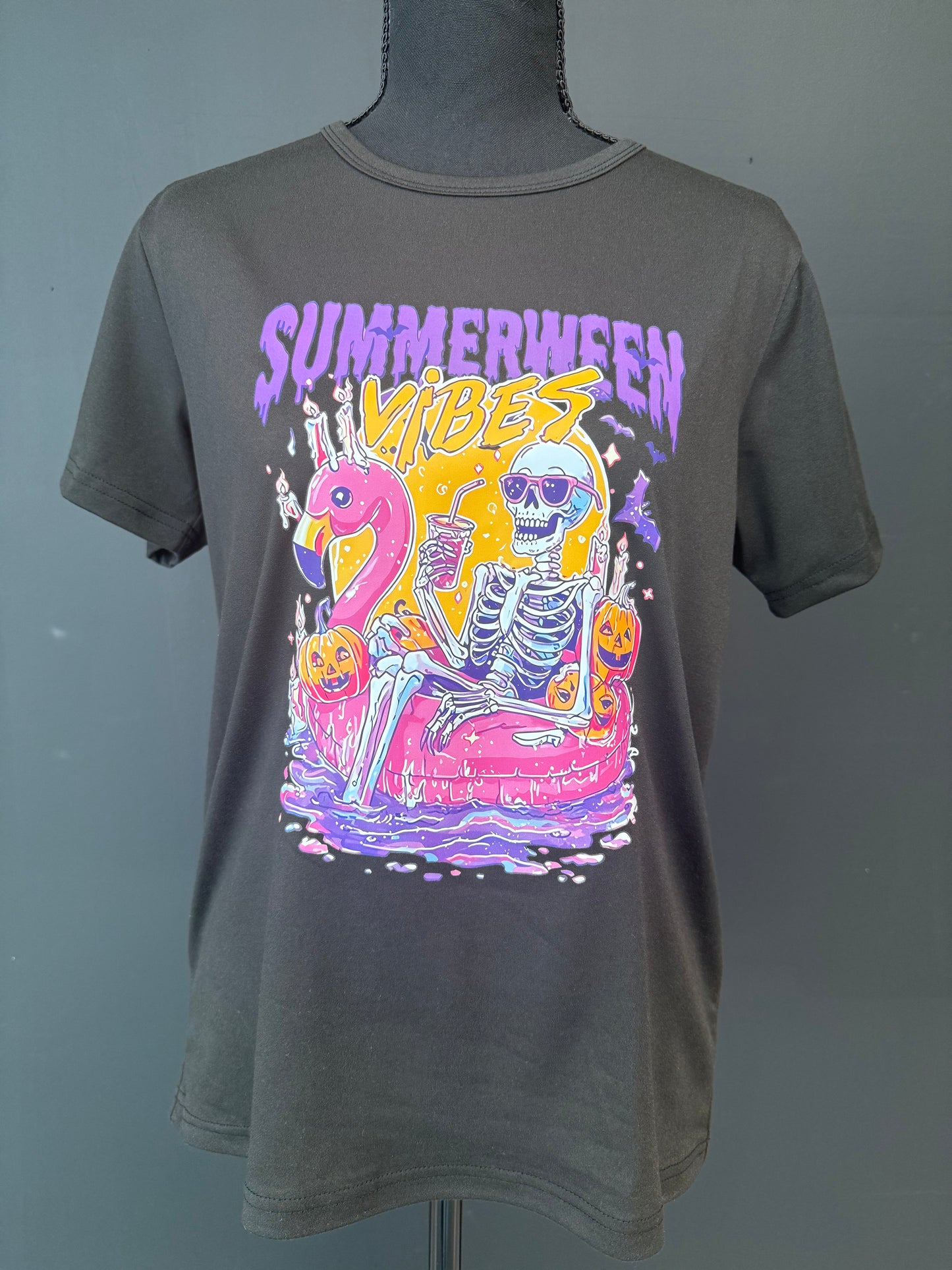 Summerween Holiday Skeleton | Graphic T-shirt