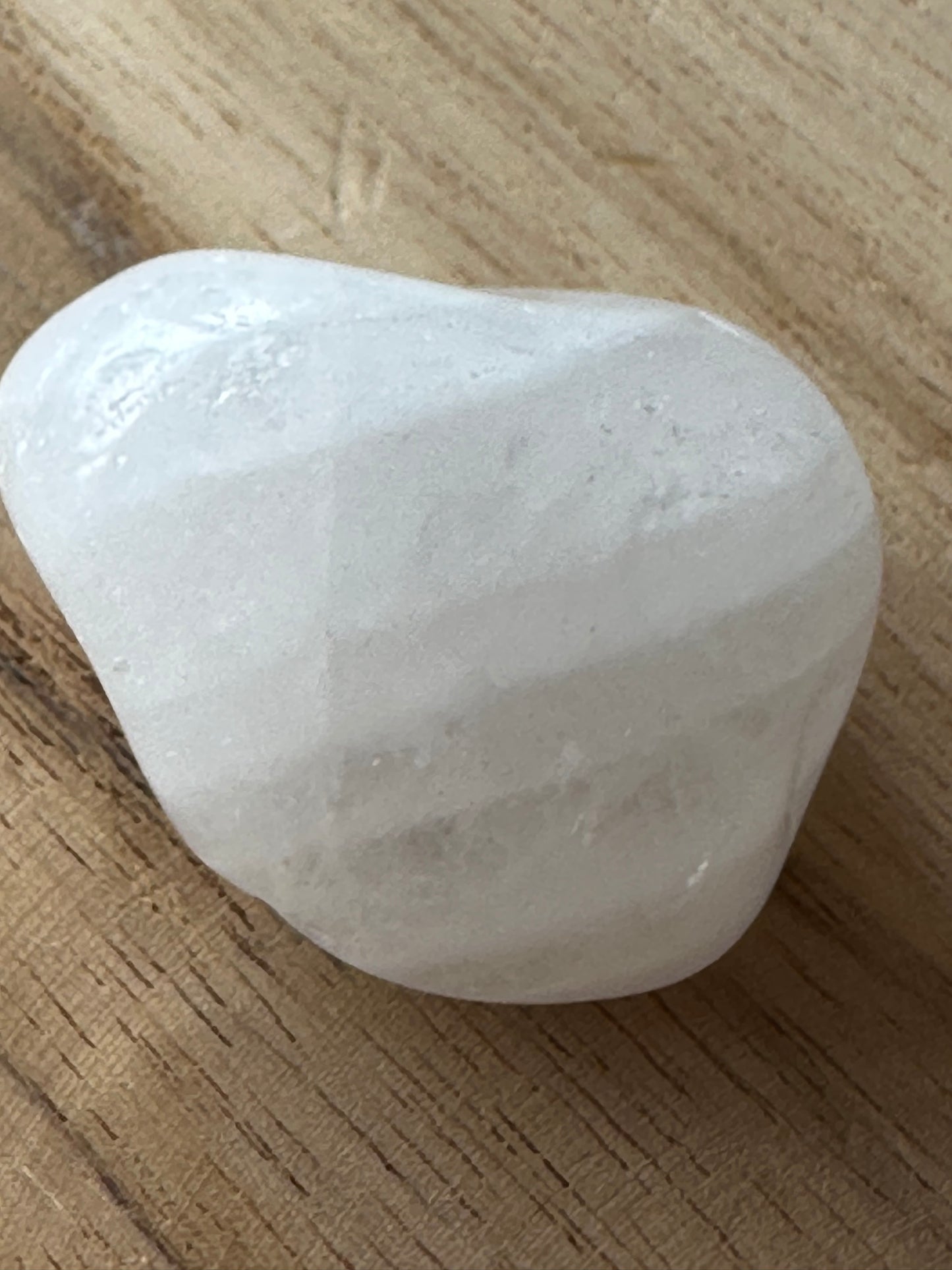 Snow Quartz - Tumblestone