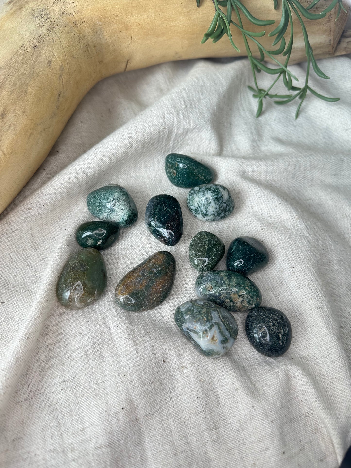 Moss Agate. - Tumblestone